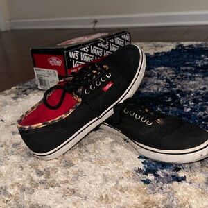 Black/leopard vans